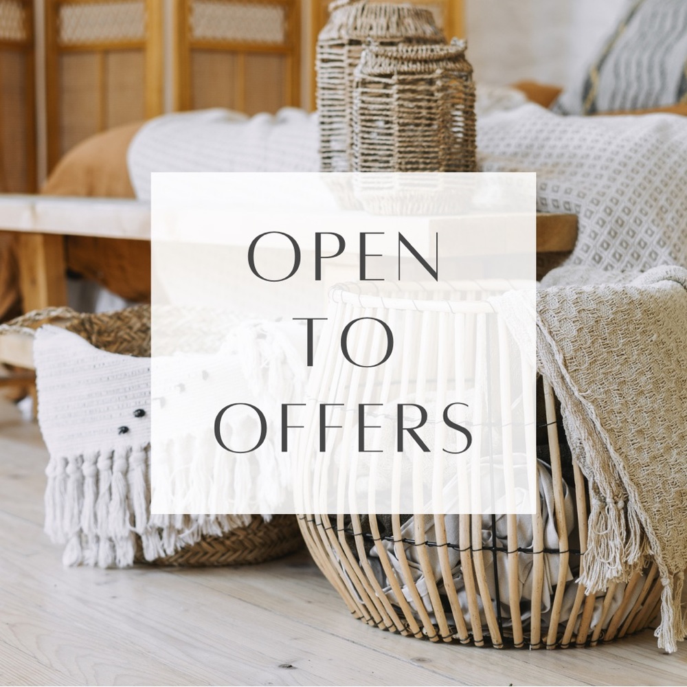Please feel free to make an offer if you find something you like!